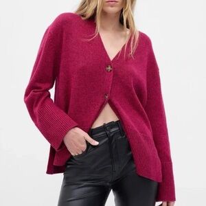 GAP Women's 24/7 Pomegranate Split-Hem Cotton Cardigan Size Small‎ Oversized